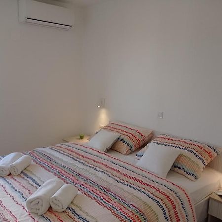 Apartment Lucija With Sea View Dubrovnik Exterior photo