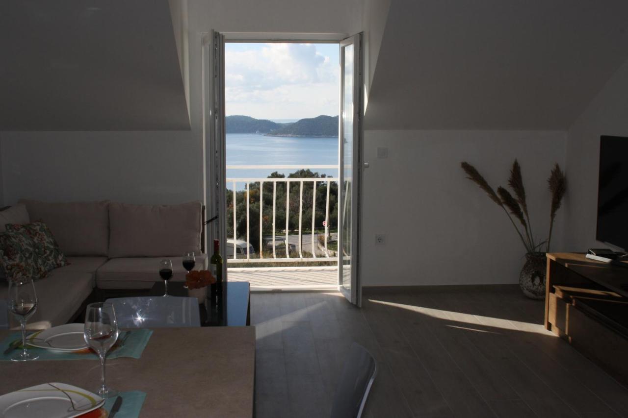 Apartment Lucija With Sea View Dubrovnik Exterior photo